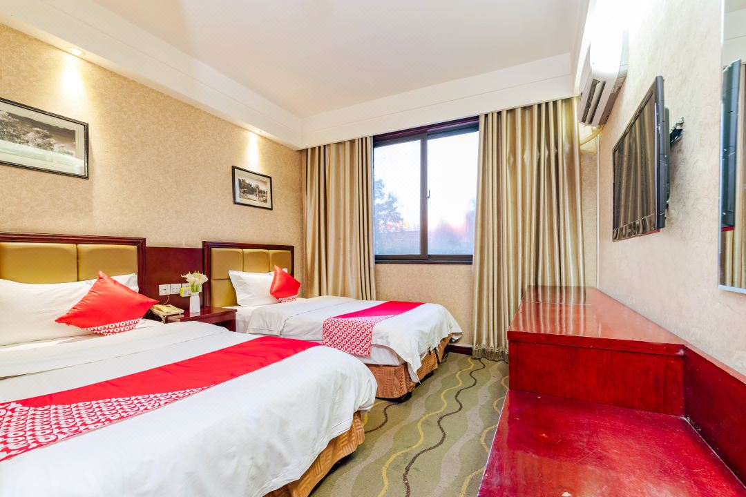 Wuxi Xiyuan Hotel