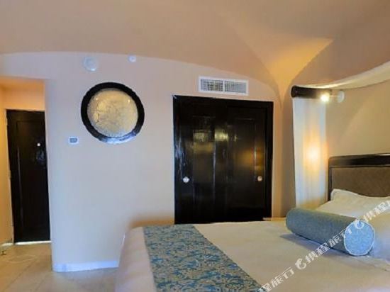 Cozumel Palace All Inclusive - Tap to explore photos