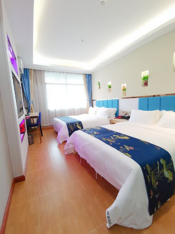 Jinfu Hotel