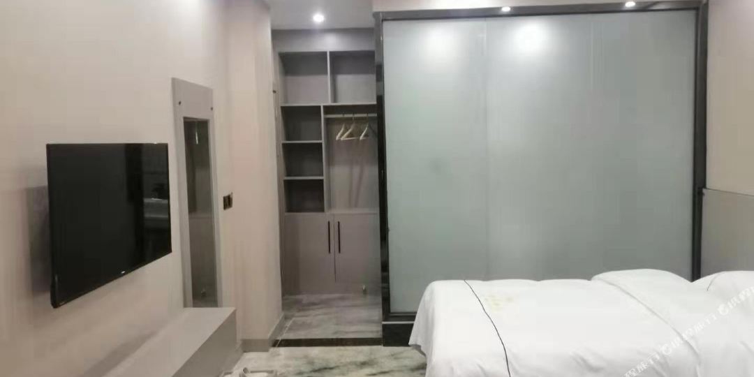 纳雍金茂九点
