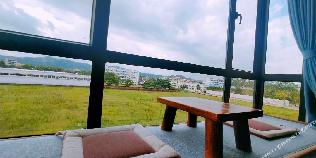 佛冈小汤居温泉民宿