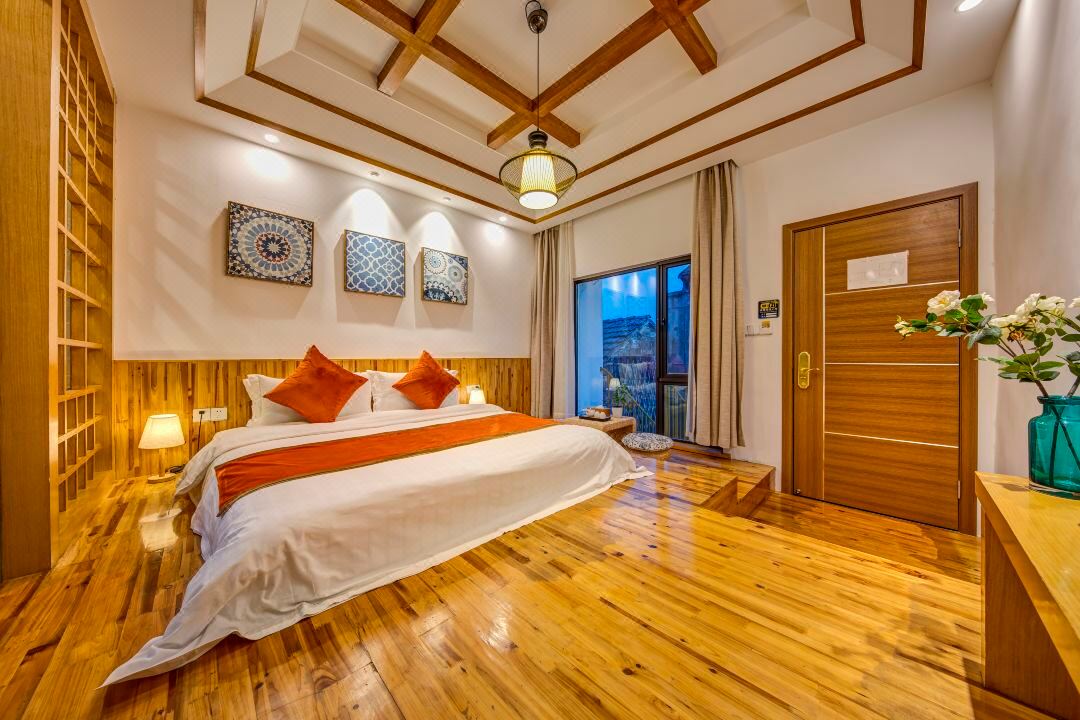 Qingyatt  Inn