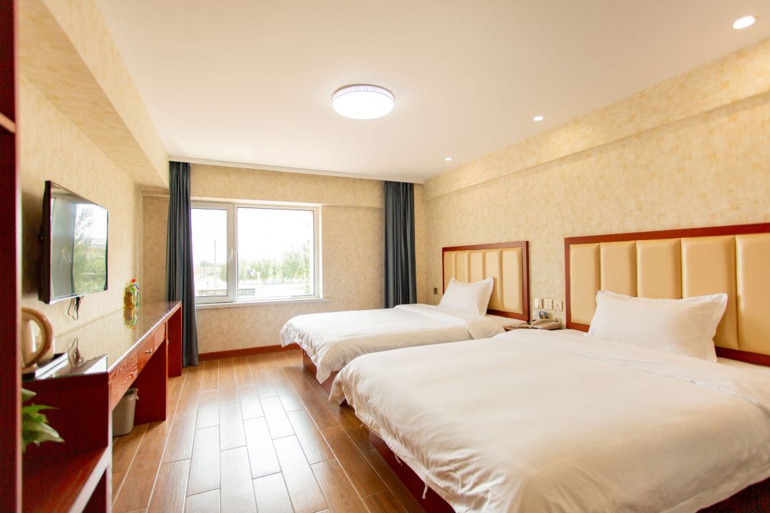 Harbin Mingju Hotel