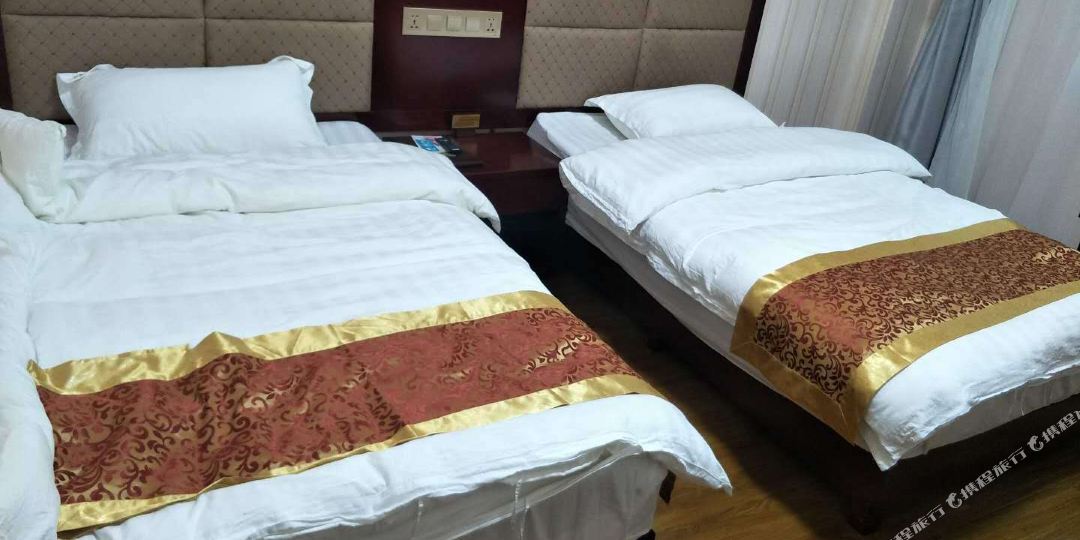 双江狠昌宾馆