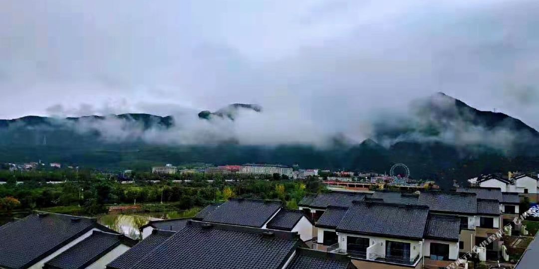 眉县太白熙岸汤社酒店