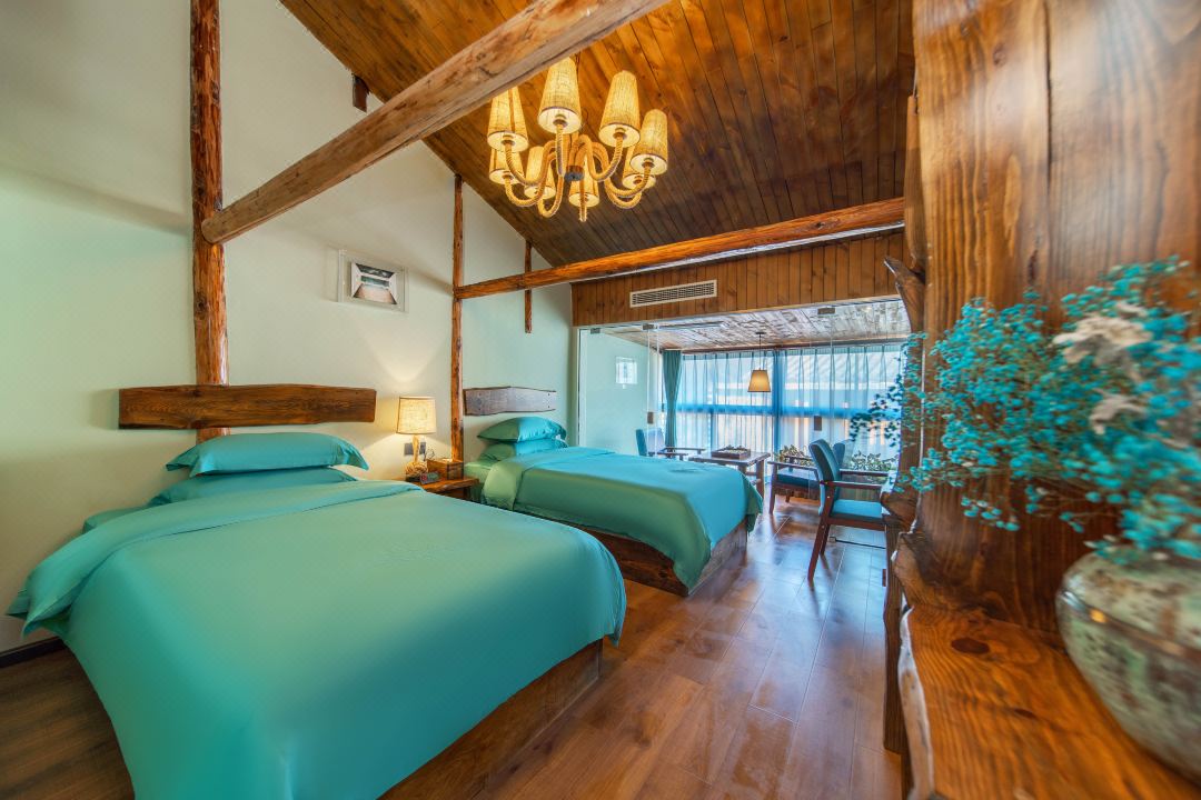 Xijiang Miao Village Hanmei Light Luxury Villa