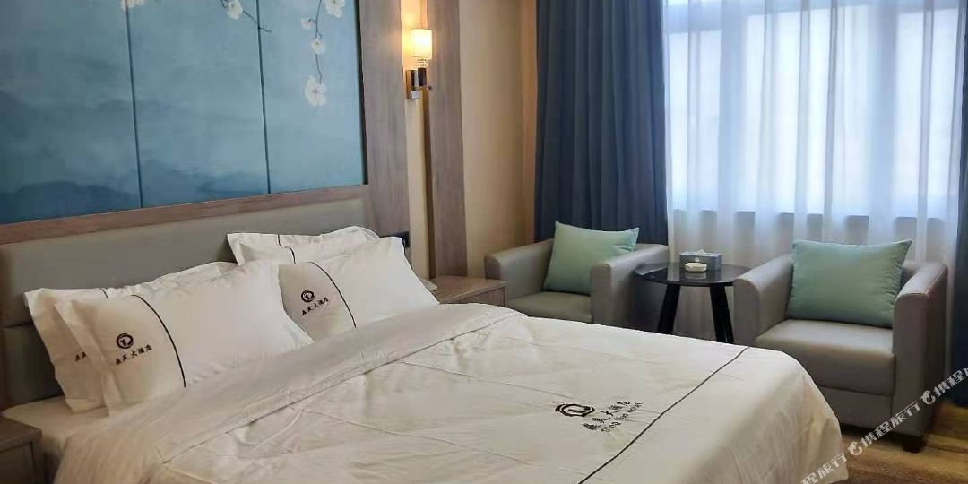 图木舒克鼎昊大洒店