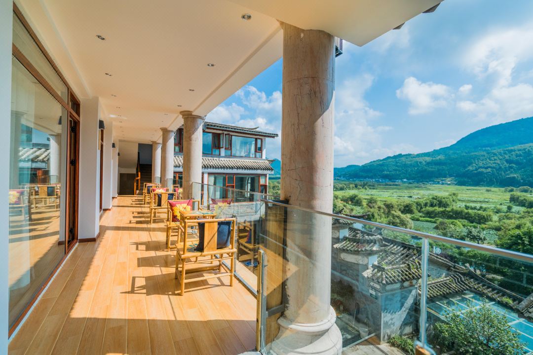 Xiangzhu Tingyunshu Guanhu Panorama Inn