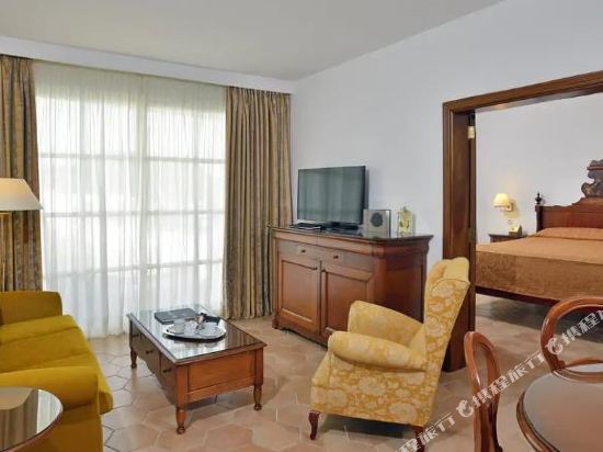 Melia Cala d'Or Boutique Hotel - Tap to explore photos