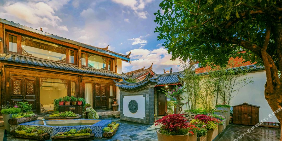 竹榭庭轻奢度假客栈丽江大妍古城店(丽江大研古城店)