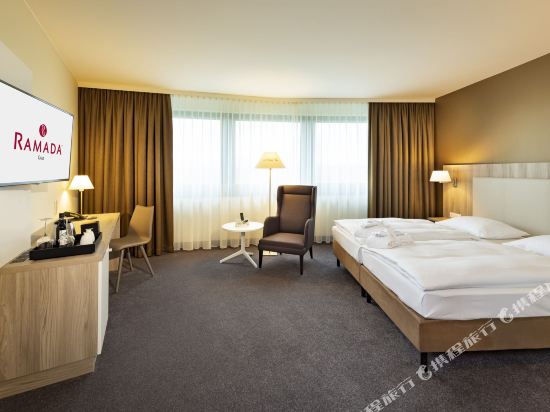 Ramada by Wyndham Graz - Tap to explore photos