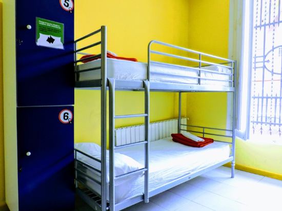 Garden House Hostel Barcelona by Feetup Hostels - Tap to explore photos