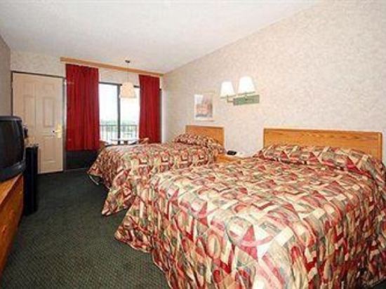 Econo Lodge Jefferson City Cole 2 4 9 Price Address Reviews