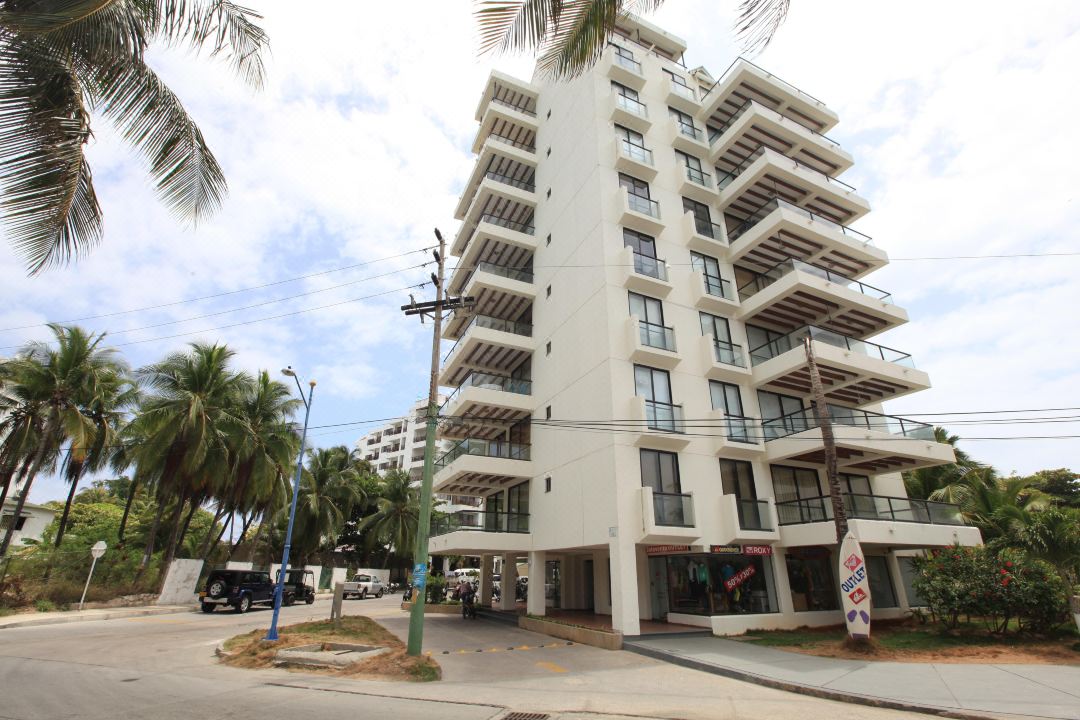 Apartamento en El Centro de San Andrés Islas Con Vista Al Mar- Edificio Bay Point 703