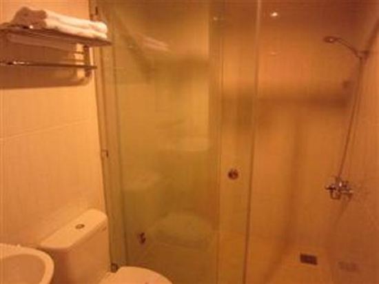 Hoang Hoang Hotel - Tap to explore photos