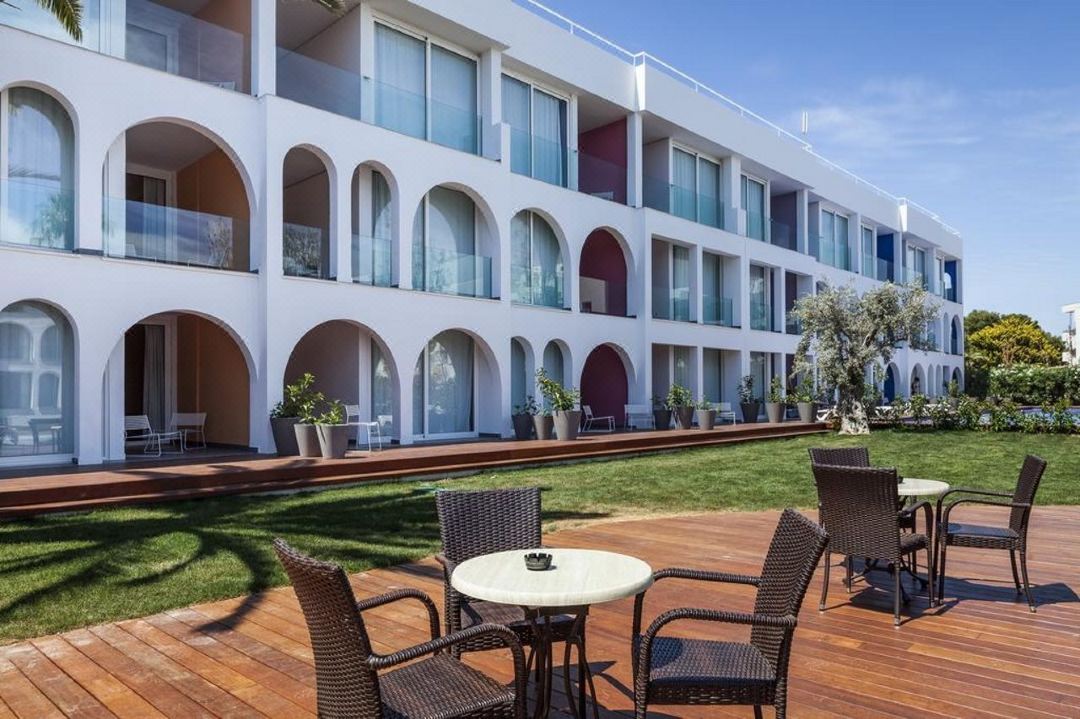 Ebano Hotel Apartments & Spa