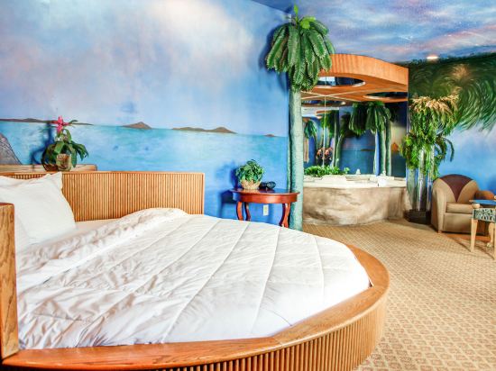 Comfort Suites Lombard Addison Dupage 6 1 5 6 Hotel Price
