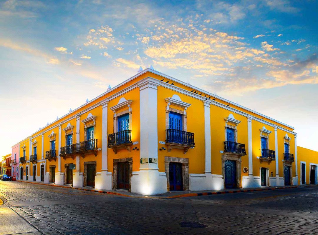 Hotel Plaza Colonial