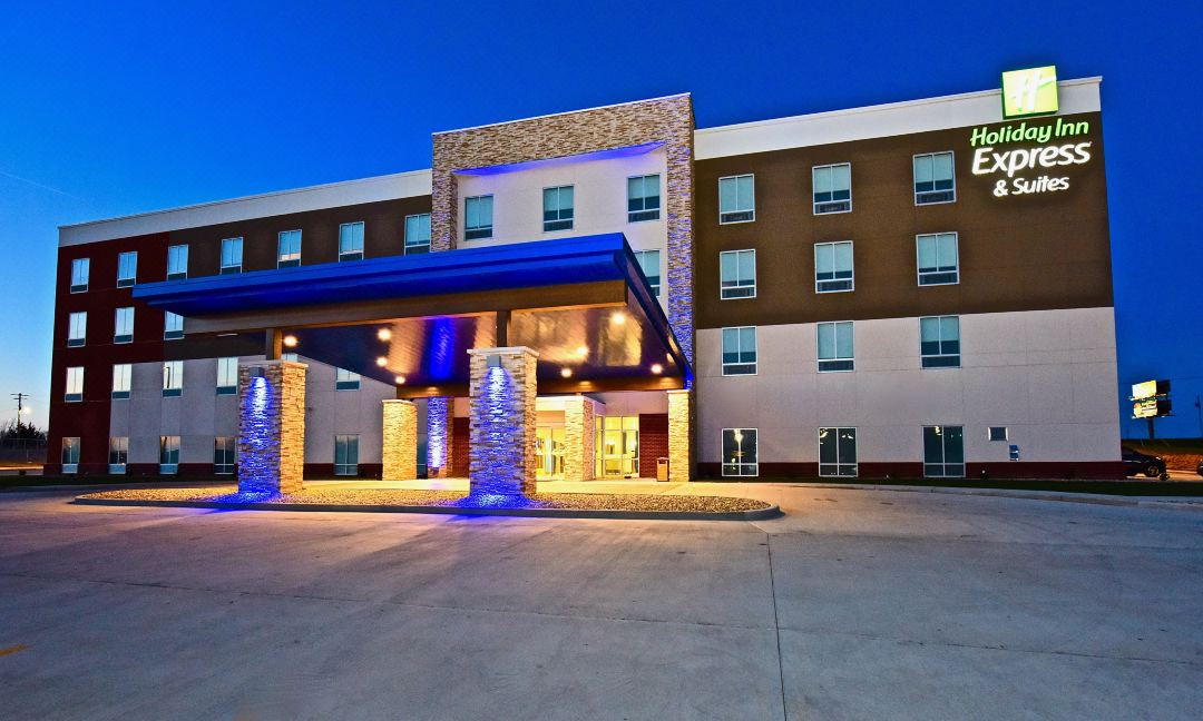 Holiday Inn Express & Suites Perryville I-55 by IHG