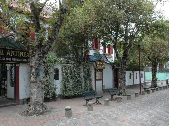 Boutique Hotel Antinea - Tap to explore photos