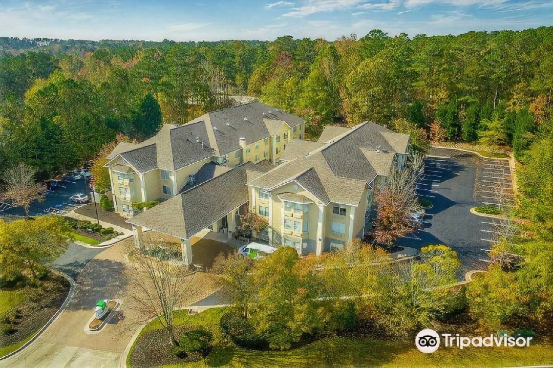 Holiday Inn & Suites Peachtree City