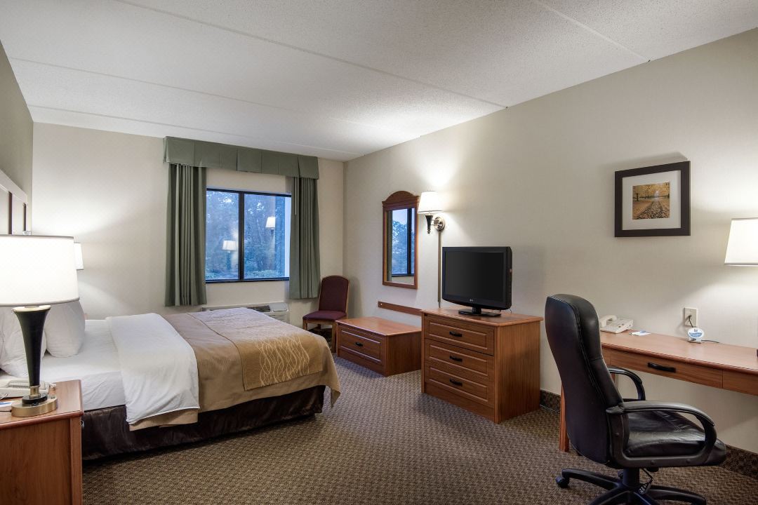 Comfort Inn & Suites LaVale - Cumberland