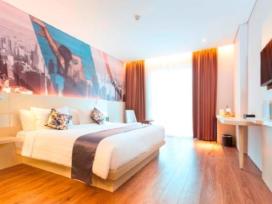 Horison Hotel Ultima Timika - Tap to explore photos