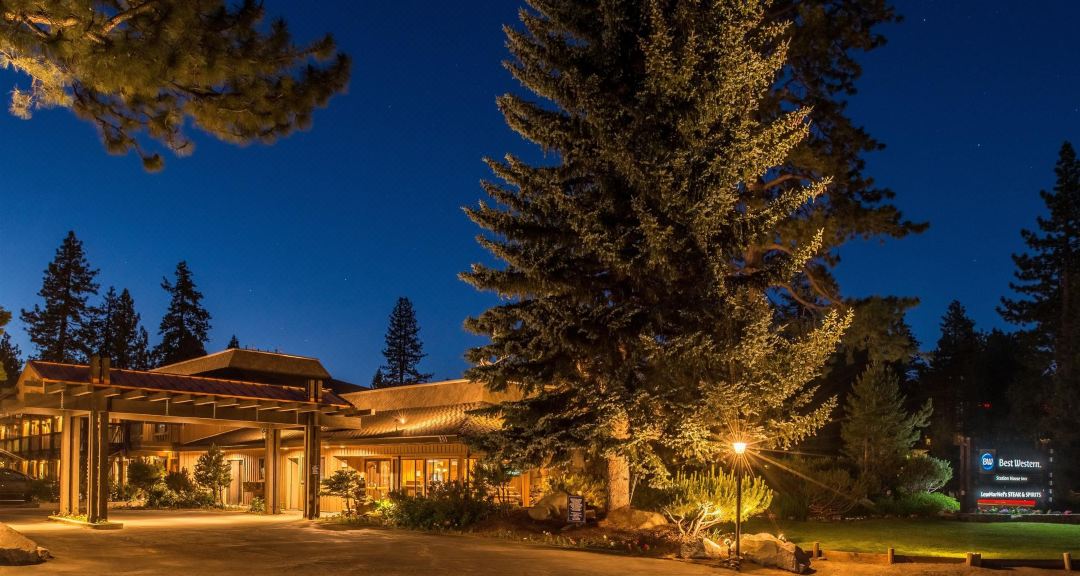 Station House Inn South Lake Tahoe, by Oliver