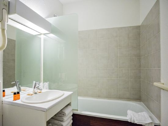 Occitania Centre Toulouse Matabiau - Tap to explore photos