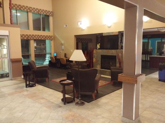 Comfort Inn Suites Greater Vancouver British Columbia 9 2