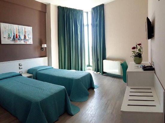 Mediterraneo Resort - Tap to explore photos