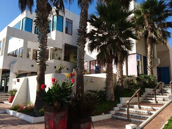 Las Rocas Resort And Spa - Tap to explore photos
