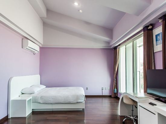 Pinebeach Hotel Pohang - Tap to explore photos