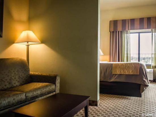 Comfort Inn And Suites Okaloosa 3 9 1 Price Address Reviews