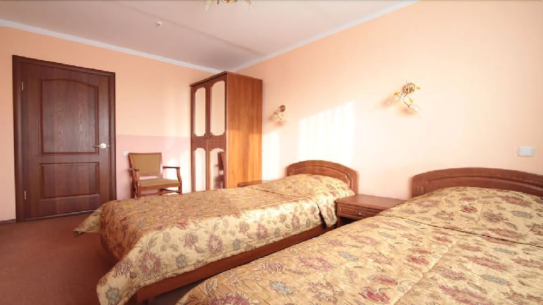 40 Let Pobedy Hotel