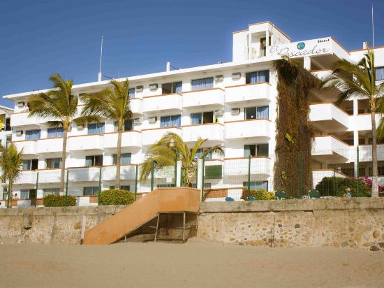 El Pescador Hotel - Tap to explore photos