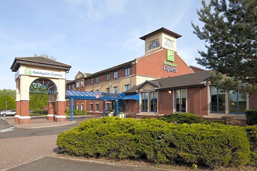 Holiday Inn Express Strathclyde Park M74, Jct.5