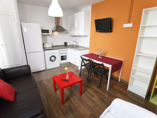 Sevilladream Apartments - Tap to explore photos
