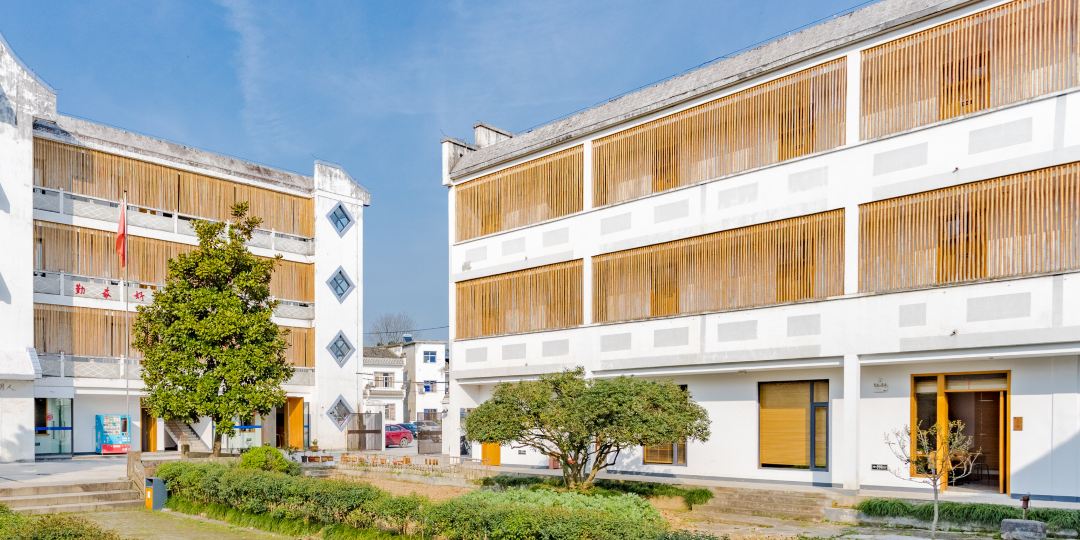 黄山望山公社南特色酒店