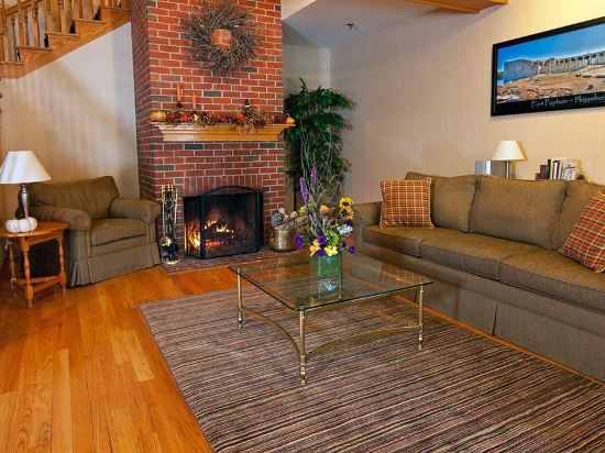Comfort Inn Brunswick Freeport Cumberland Maine 8 5