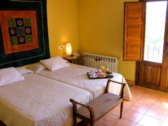 Hotel La Garapa - Tap to explore photos