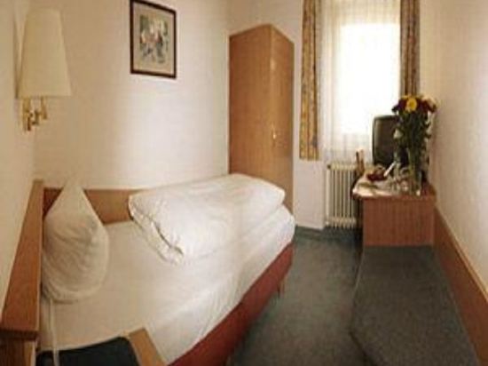 Smart Stay Hotel Schweiz - Tap to explore photos