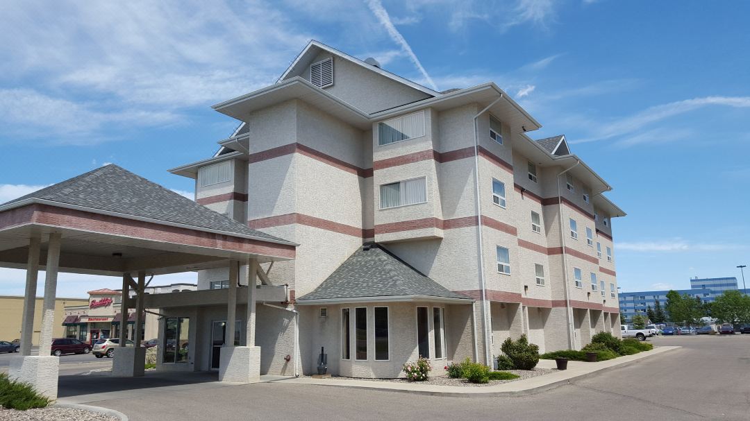 SureStay Plus Hotel by Best Western Lethbridge