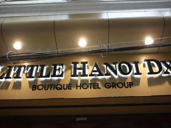 Little Hanoi Deluxe Hotel - Tap to explore photos