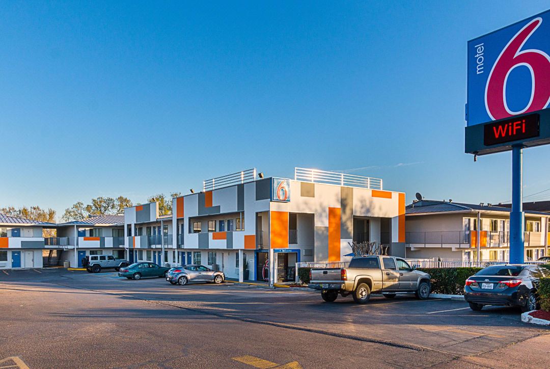 Motel 6 Austin, TX - South - Airport