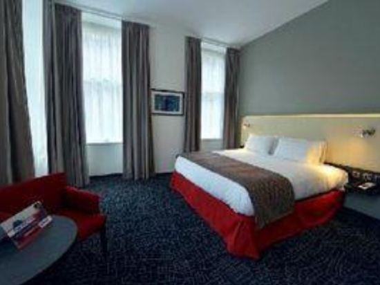 Park Inn by Radisson Glasgow City Centre - Tap to explore photos