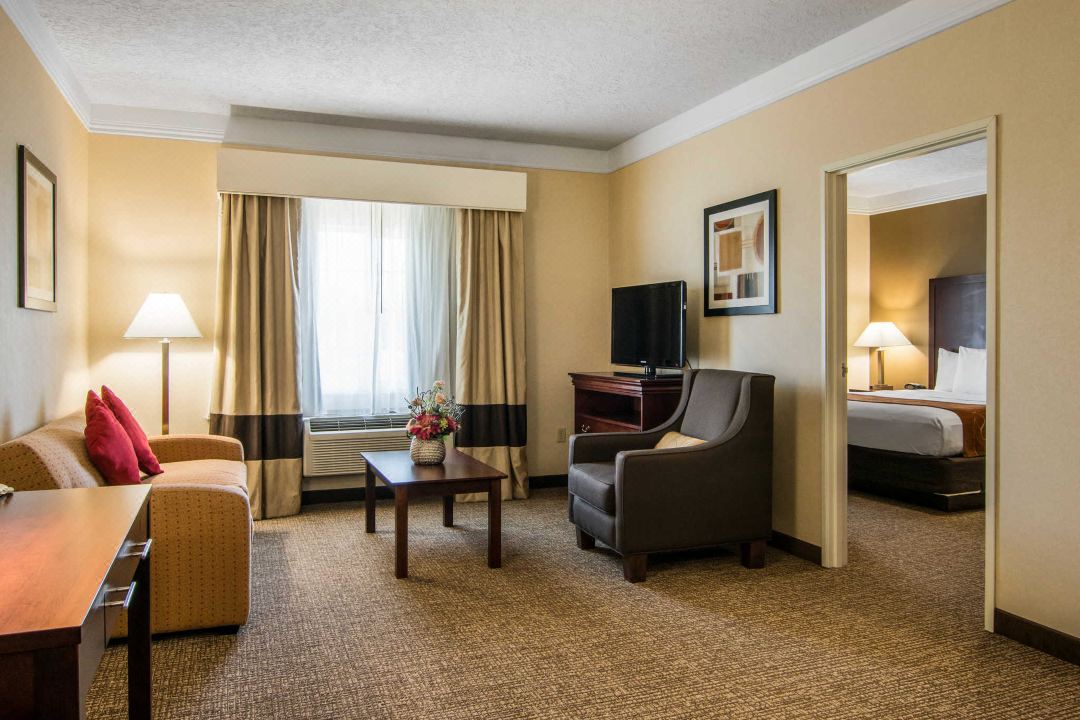 Comfort Suites Linn County Fairground and Expo
