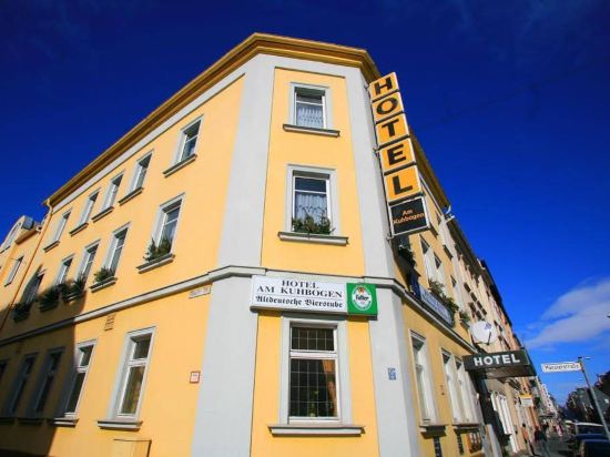 Hotel Am Kuhbogen - Tap to explore photos