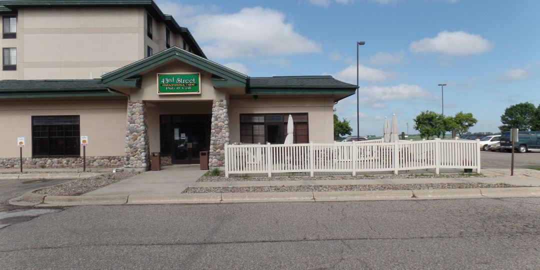 Motel 6 Owatonna, MN - Near Medical Center