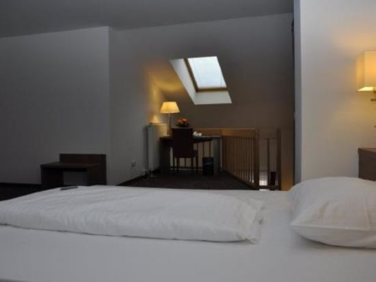 Best Western Hotel Erlangen - Tap to explore photos